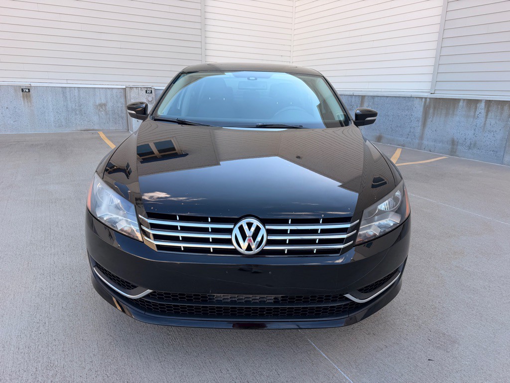 2014 Volkswagen Passat Image 8
