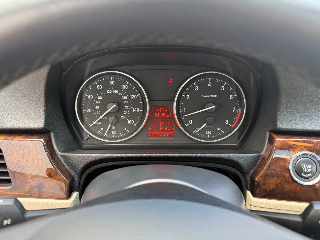 2013 BMW 3 Series Image 14