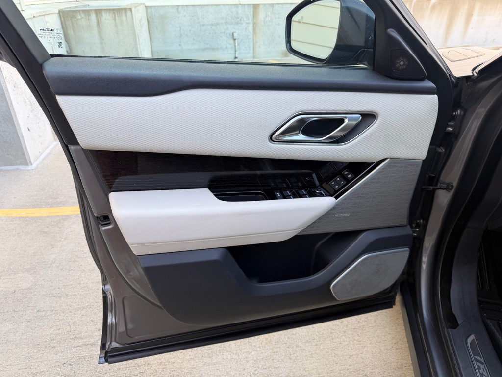 2018 Land Rover Range Rover Image 10