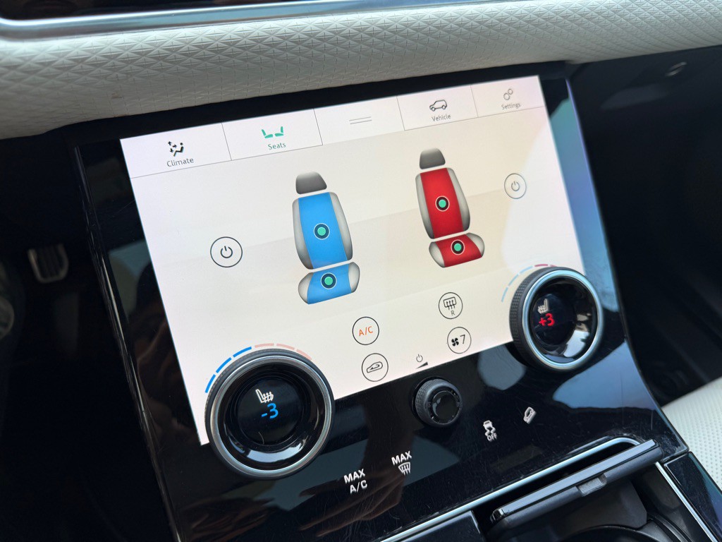 2018 Land Rover Range Rover Image 22