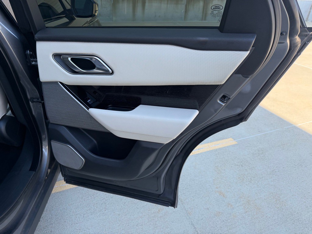 2018 Land Rover Range Rover Image 27