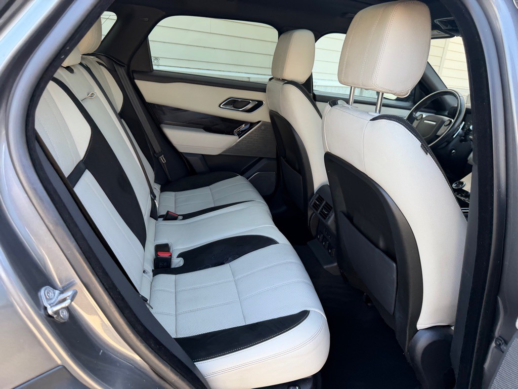 2018 Land Rover Range Rover Image 28