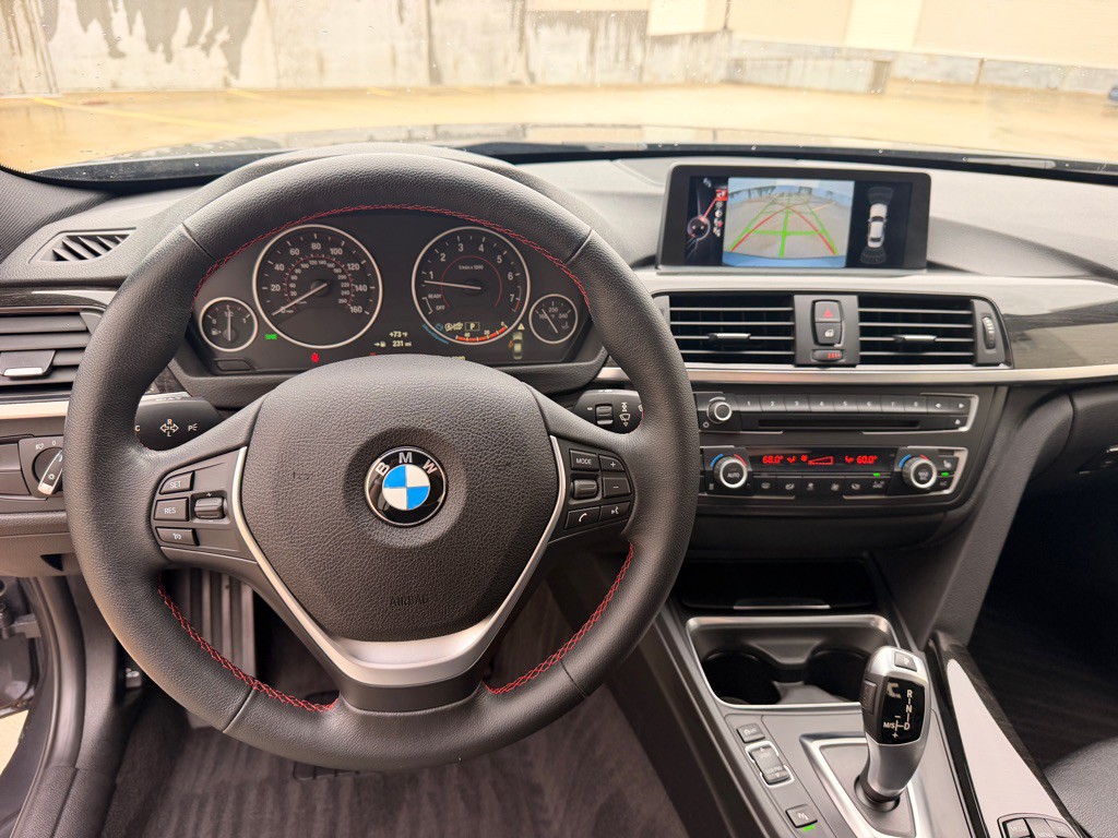 2015 BMW 3 Series Image 10