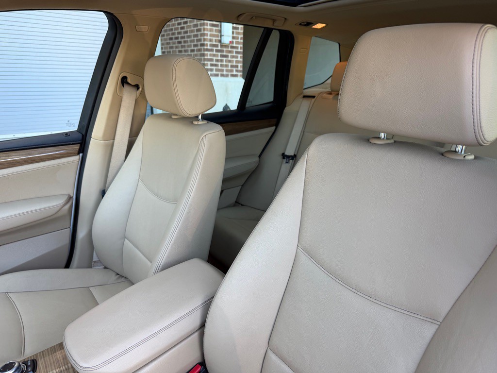 2012 BMW X3 Image 13