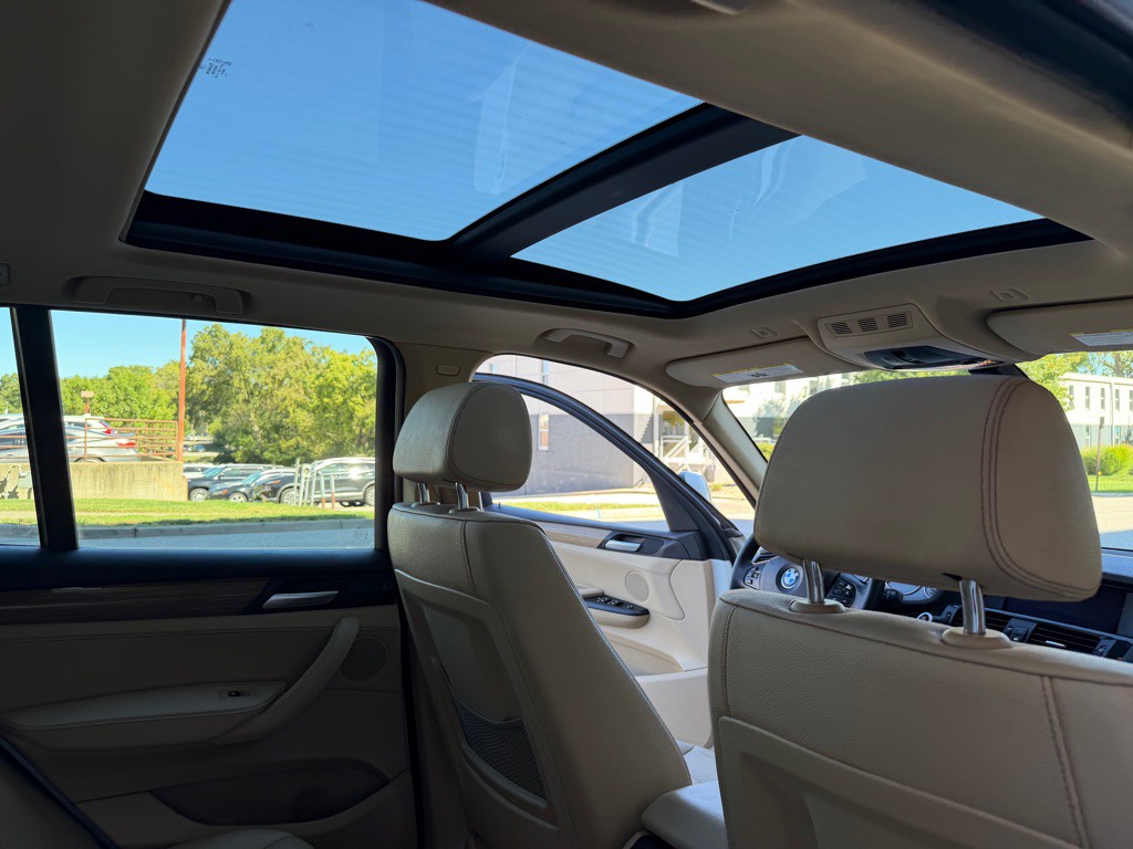 2012 BMW X3 Image 21