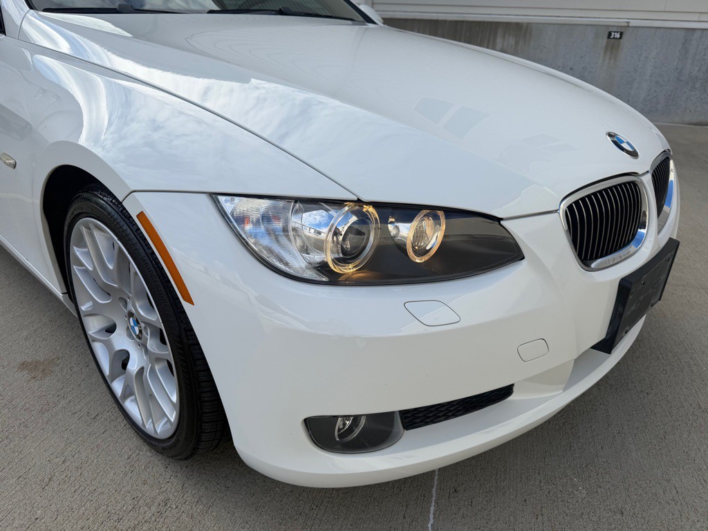 2009 BMW 3 Series Image 10
