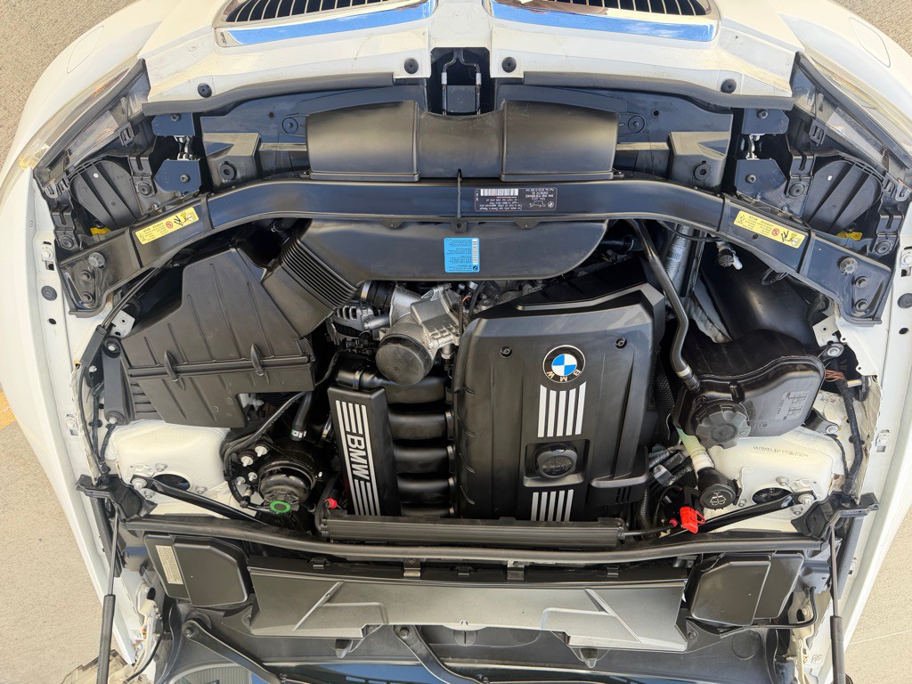 2009 BMW 3 Series Image 27