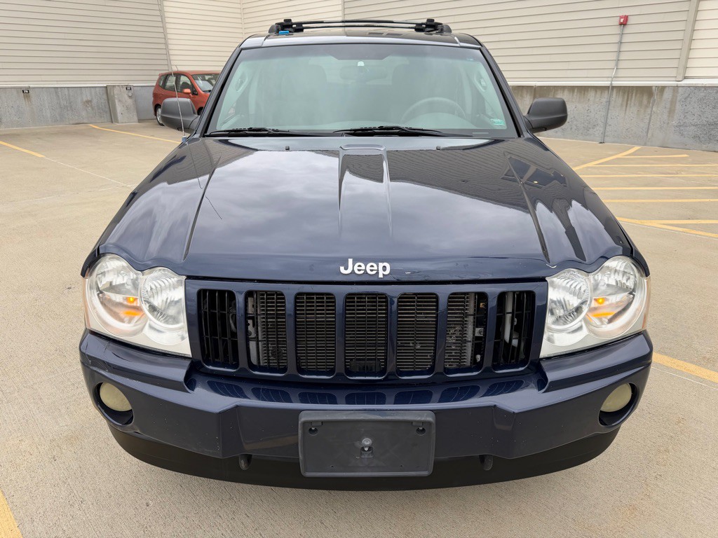 2005 Jeep Grand Cherokee Image 8
