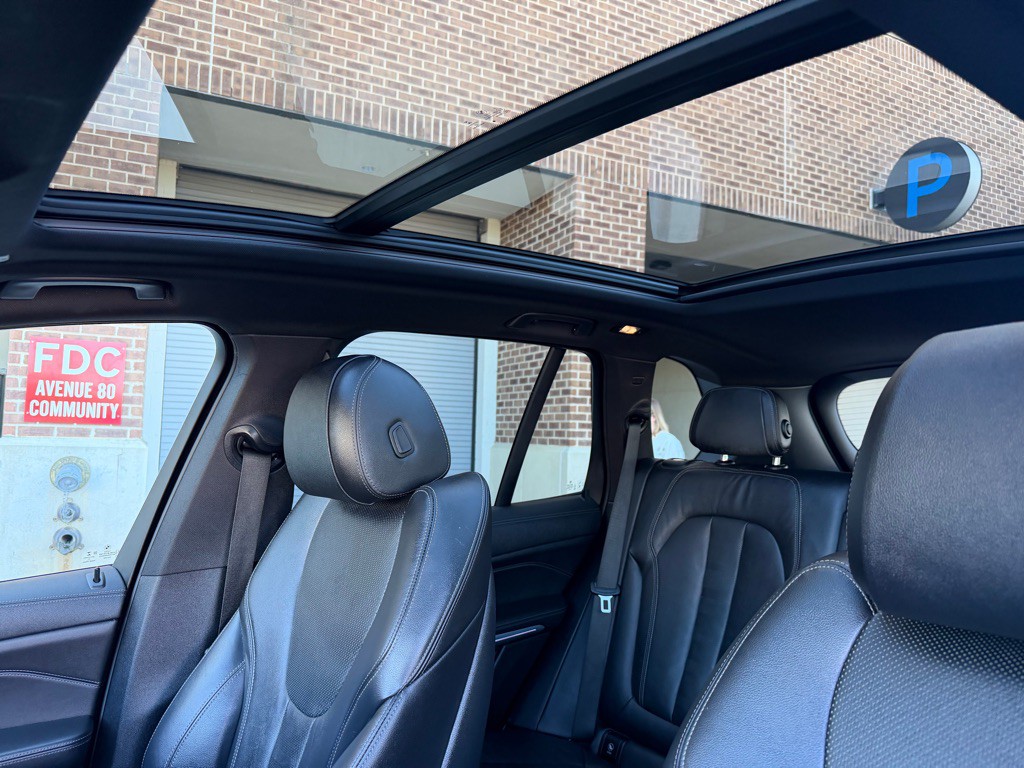 2019 BMW X5 Image 18