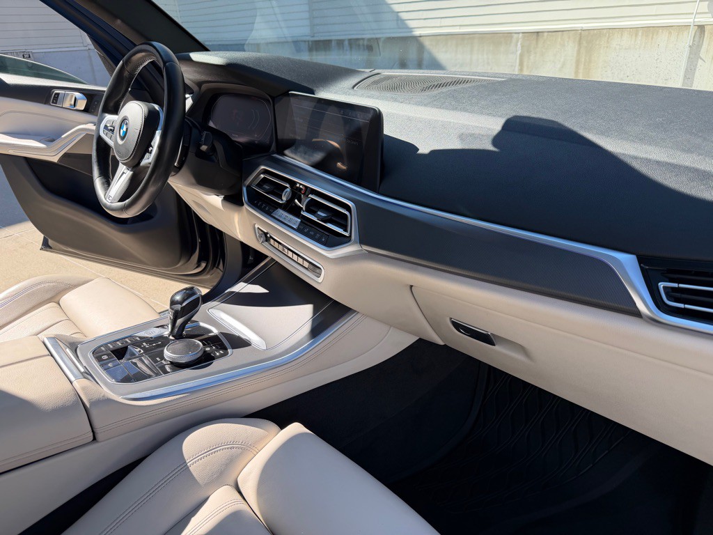 2022 BMW X5 Image 26