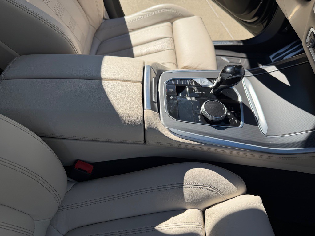 2022 BMW X5 Image 27