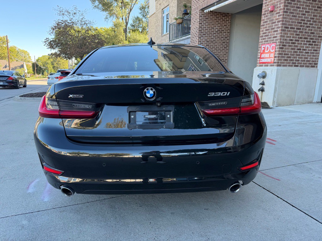 2021 BMW 3 Series Image 6
