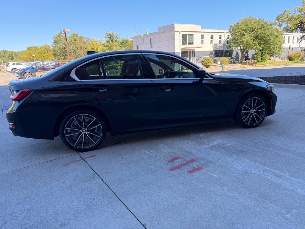 2021 BMW 3 Series Image 8