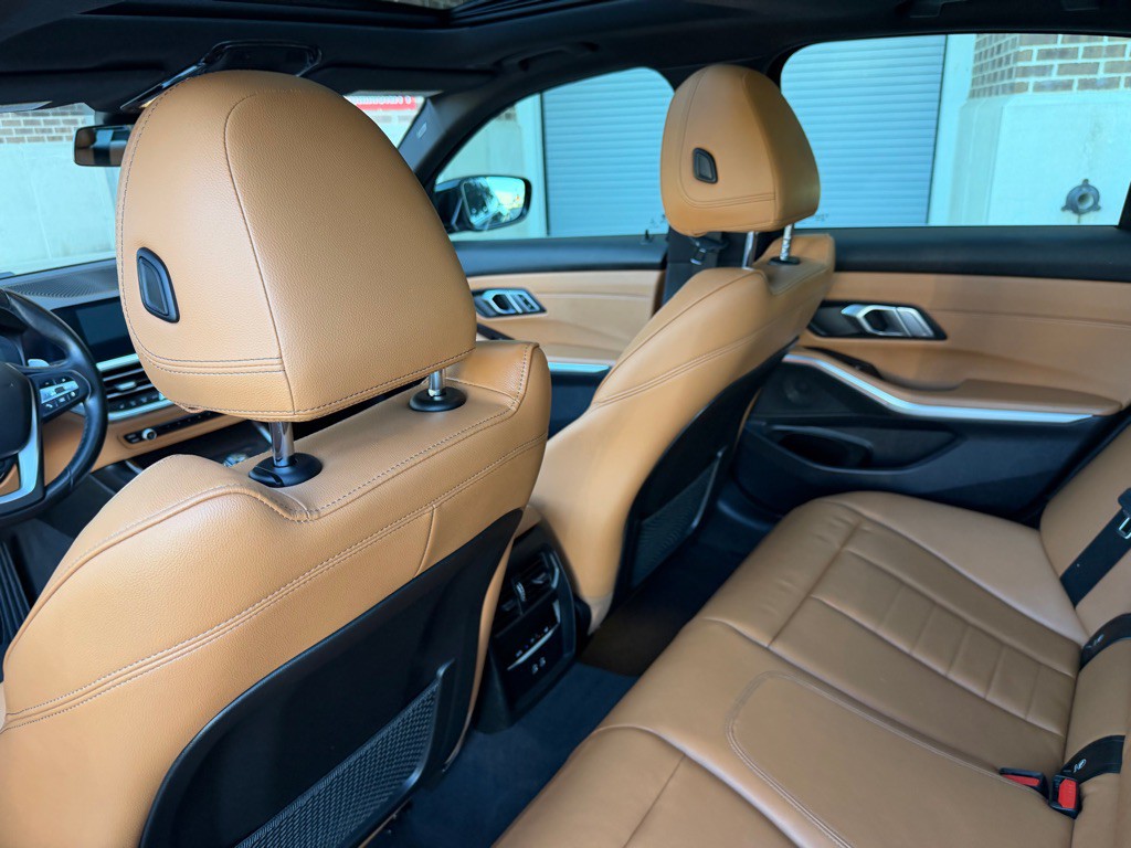 2021 BMW 3 Series Image 16