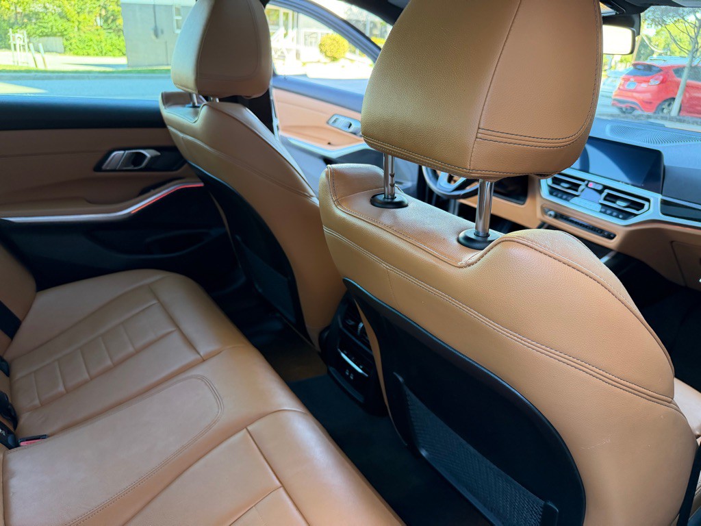 2021 BMW 3 Series Image 18