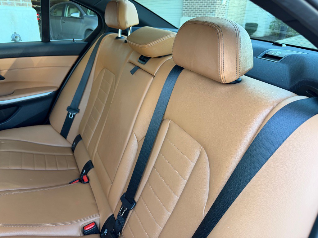 2021 BMW 3 Series Image 19