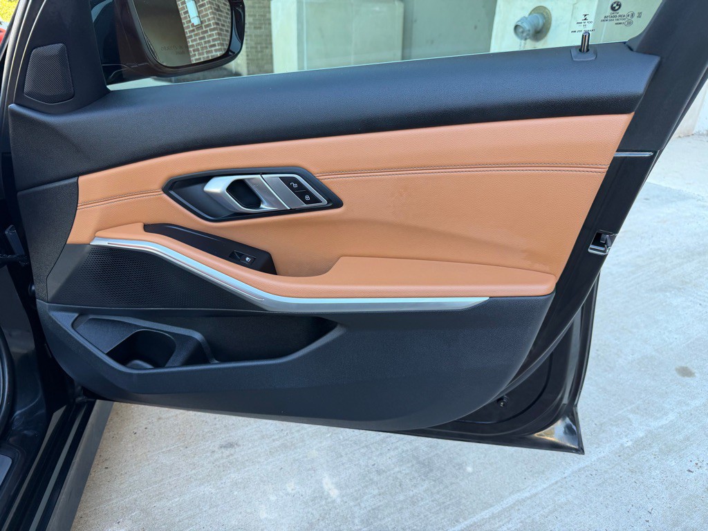 2021 BMW 3 Series Image 27