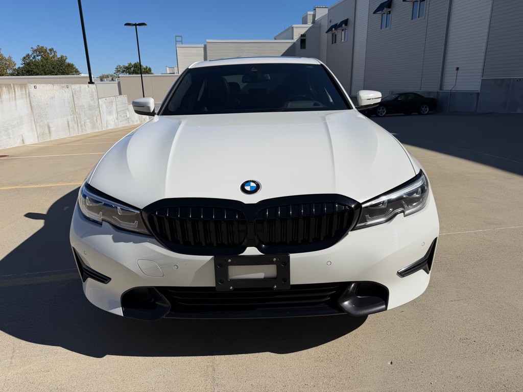 2019 BMW 3 Series Image 2