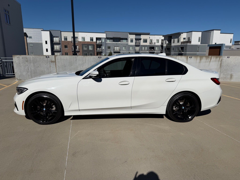 2019 BMW 3 Series Image 4