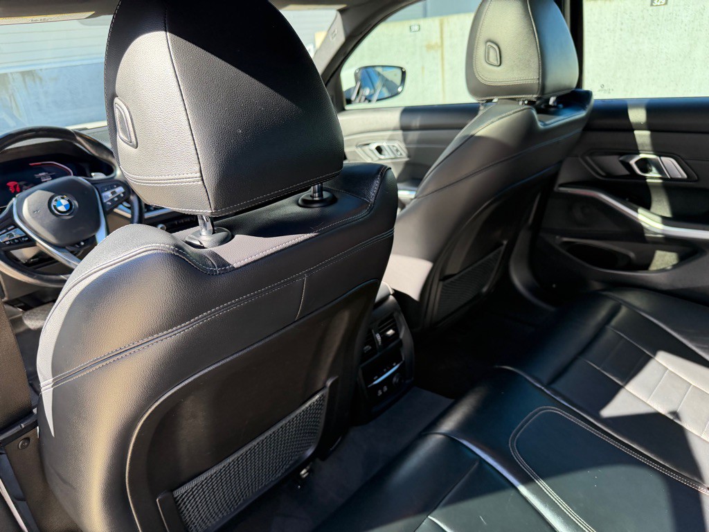 2019 BMW 3 Series Image 16