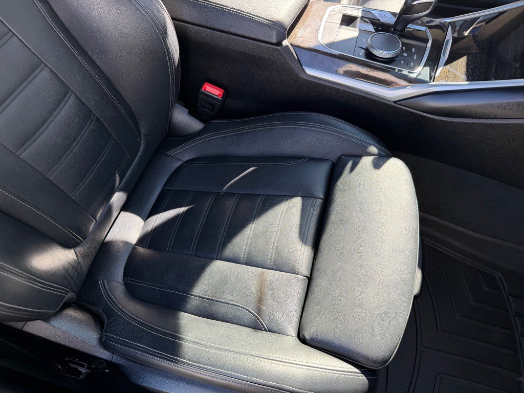 2019 BMW 3 Series Image 25