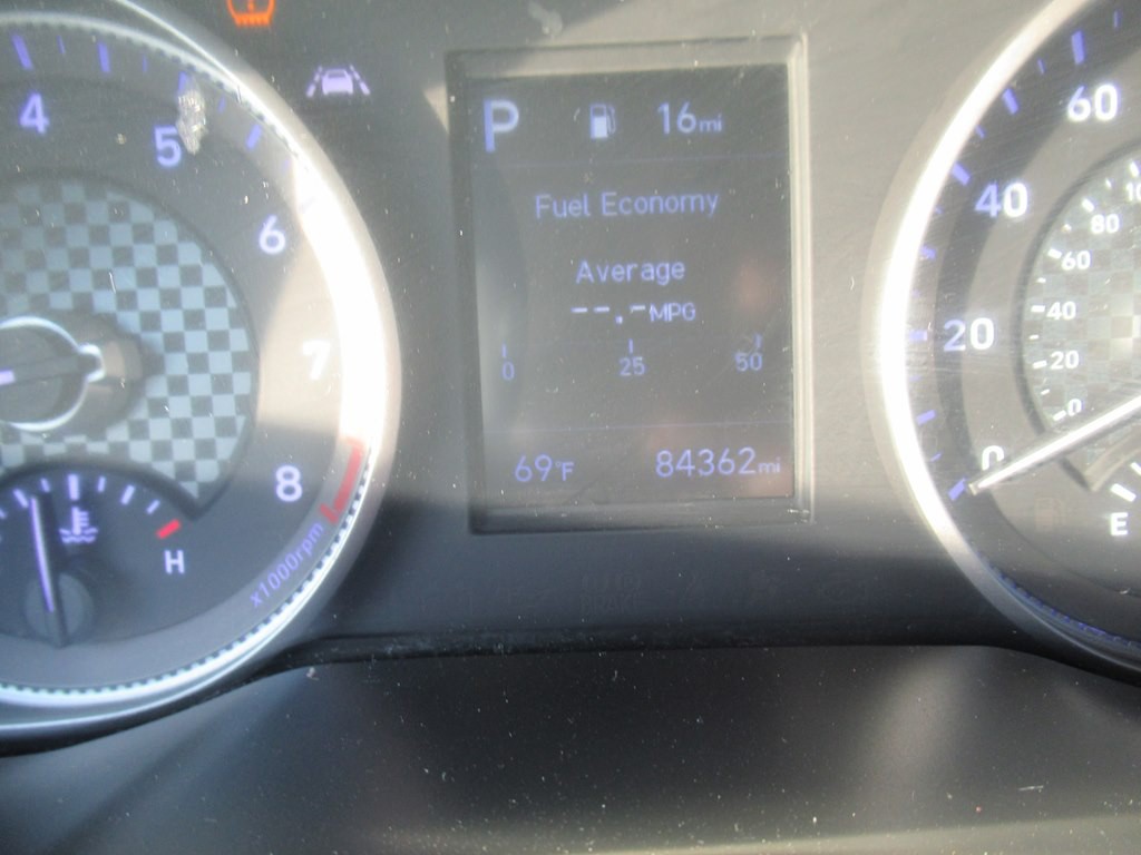 2019 Hyundai Elantra Image 23