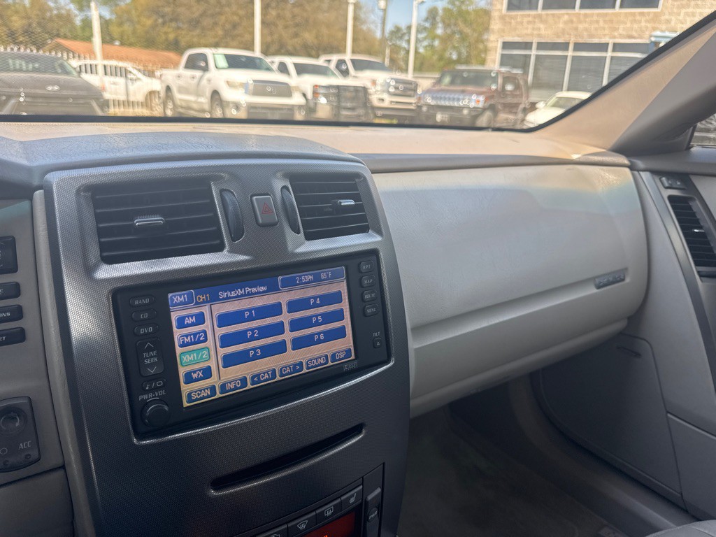 2005 Cadillac XLR Image 22