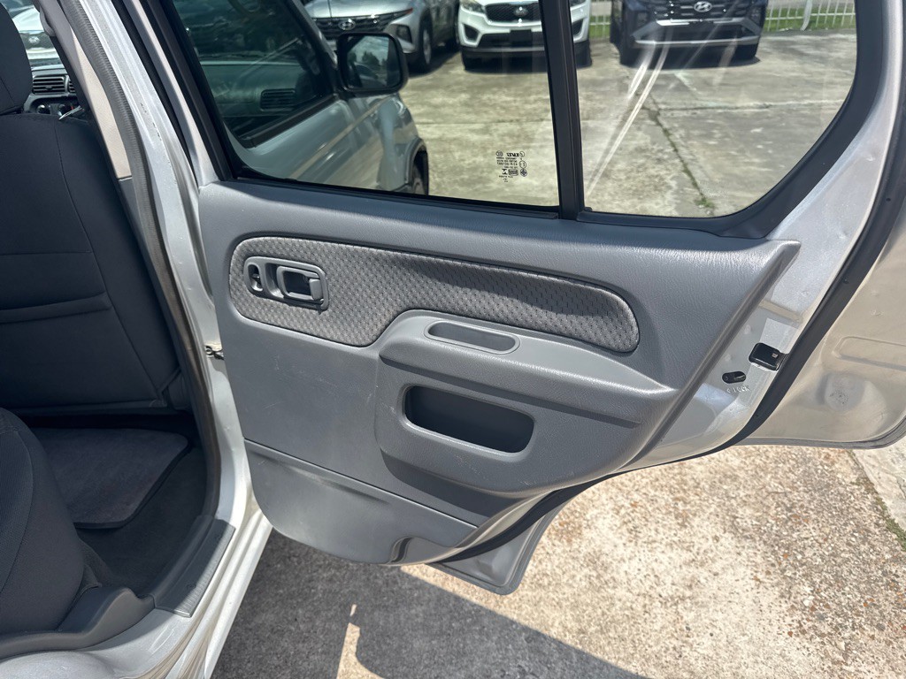 2004 Nissan Xterra Image 16