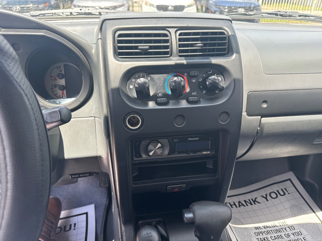 2004 Nissan Xterra Image 23