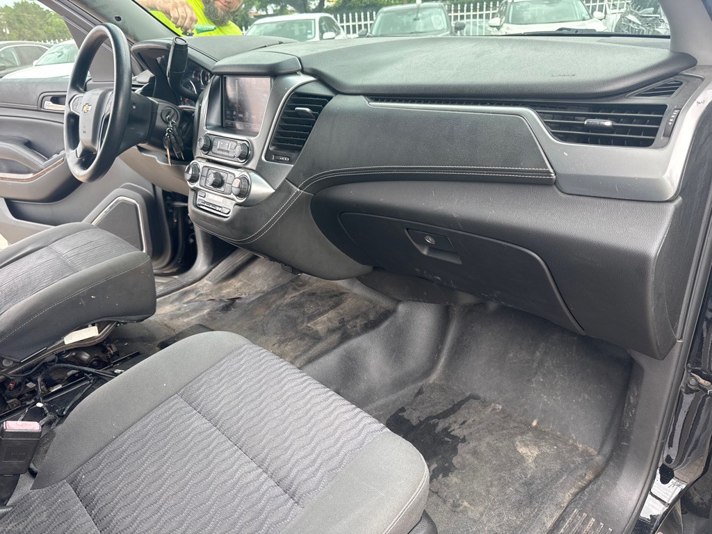 2018 Chevrolet Tahoe Image 17