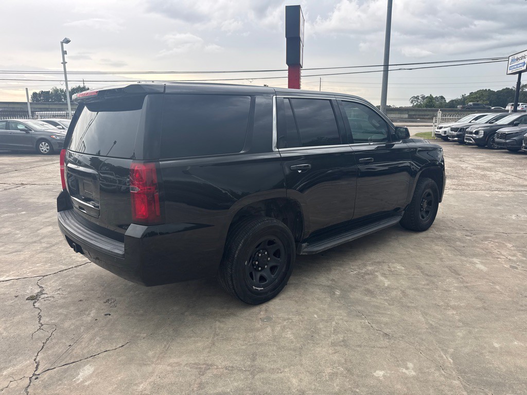 2017 Chevrolet Tahoe Image 4