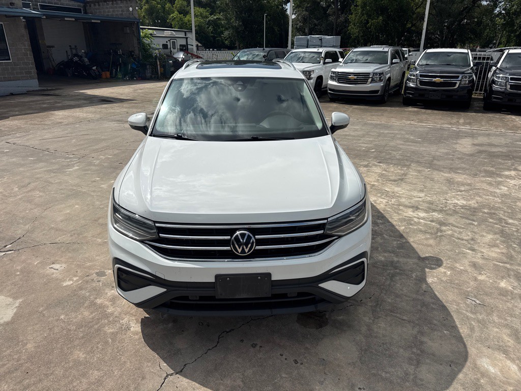 2022 Volkswagen Tiguan Image 2