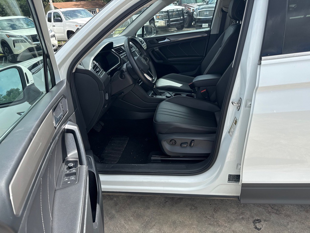2022 Volkswagen Tiguan Image 12