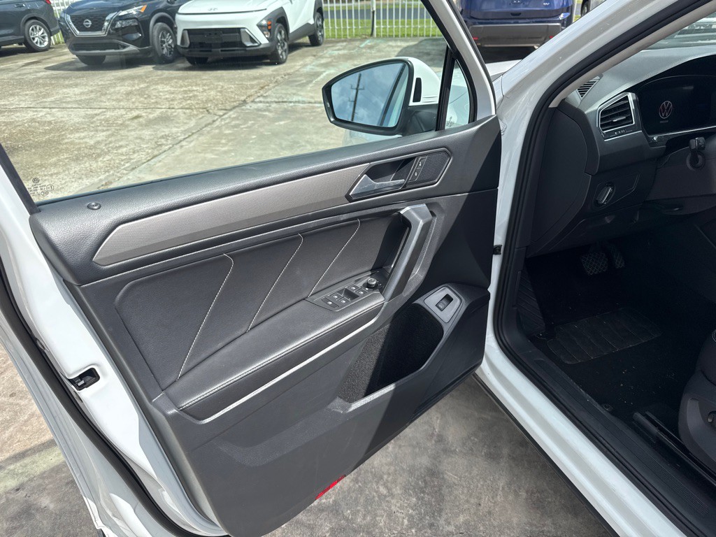 2022 Volkswagen Tiguan Image 13