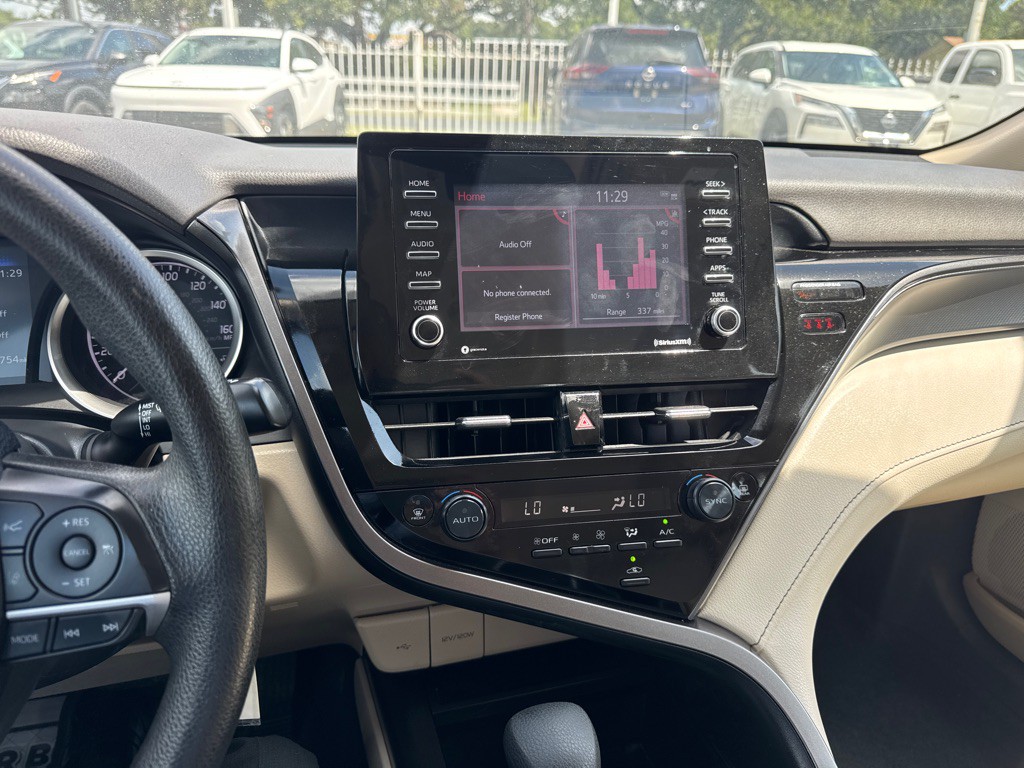 2024 Toyota Camry Image 25