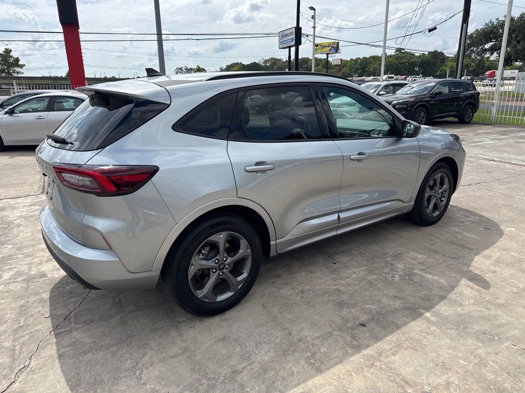 2024 Ford Escape Image 5
