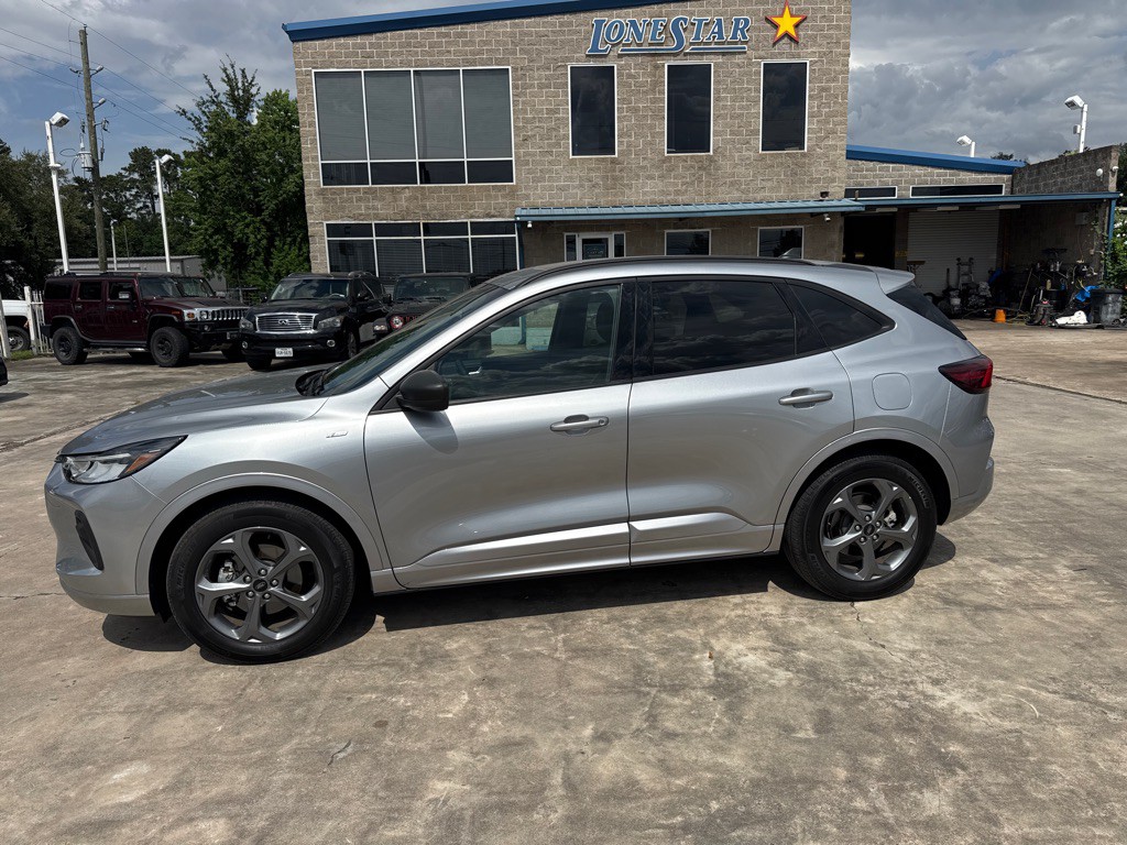 2024 Ford Escape Image 9