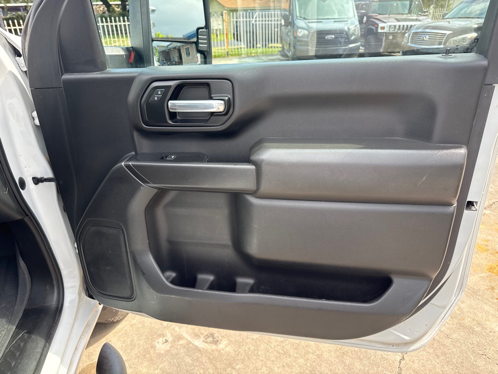 2020 Chevrolet Silverado 1500 Image 13