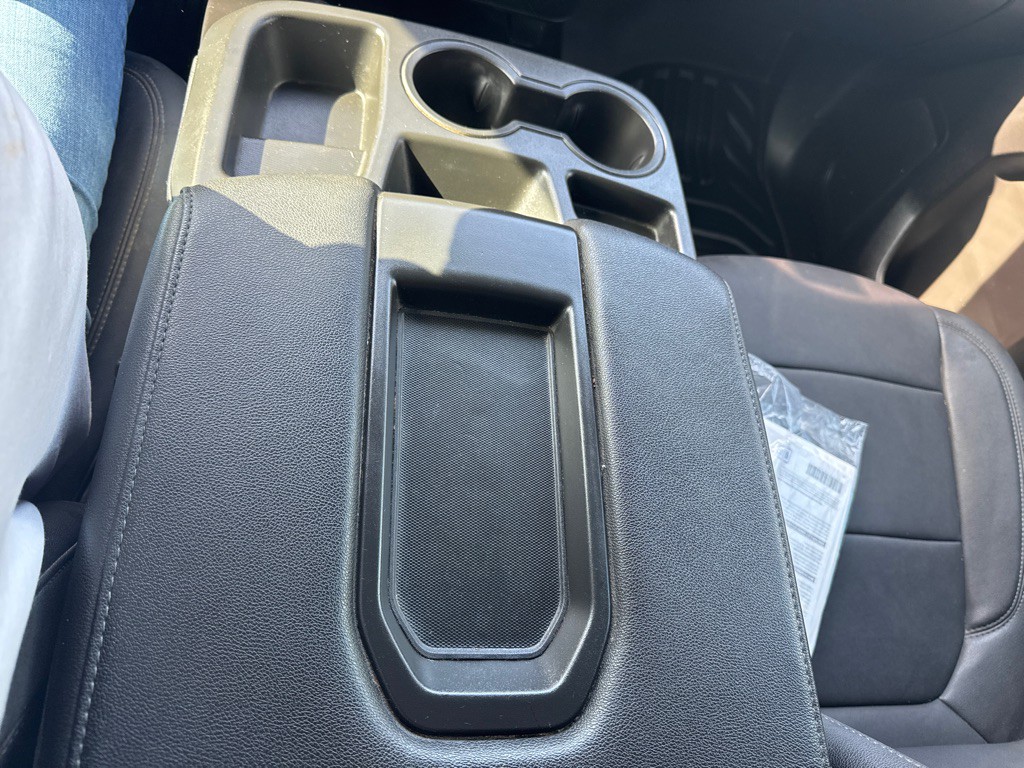 2022 Chevrolet Silverado 1500 Image 32