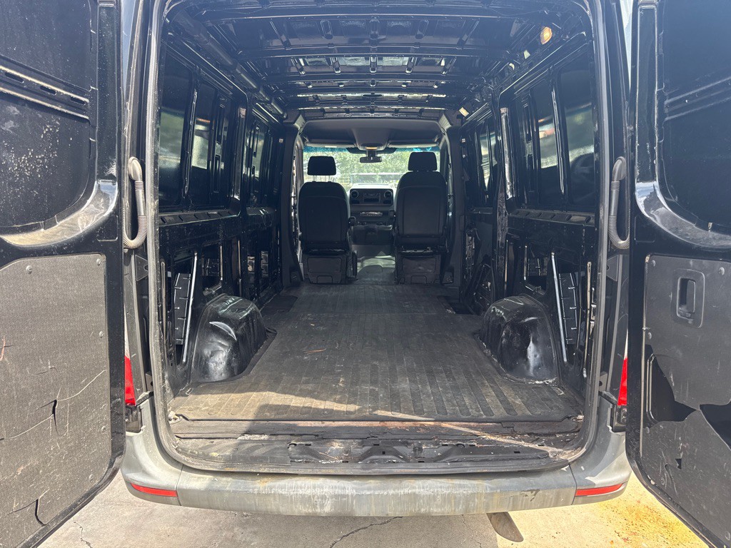 2019 Mercedes-Benz Sprinter Image 12