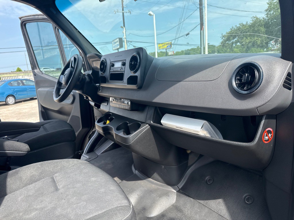 2019 Mercedes-Benz Sprinter Image 18