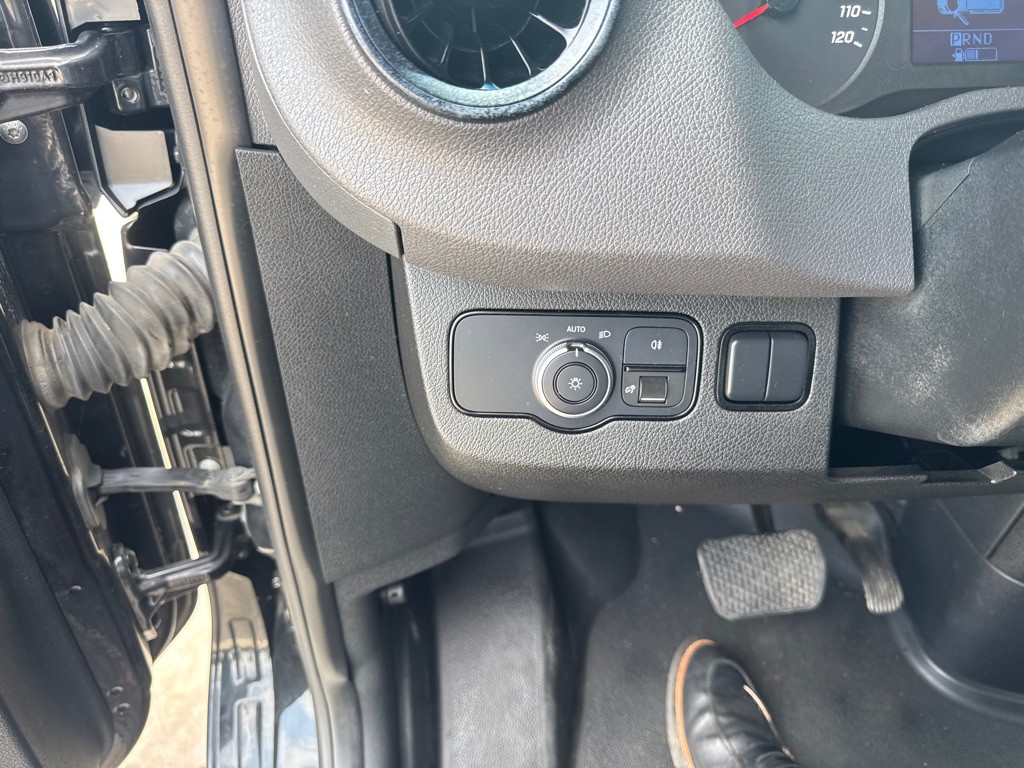 2019 Mercedes-Benz Sprinter Image 21