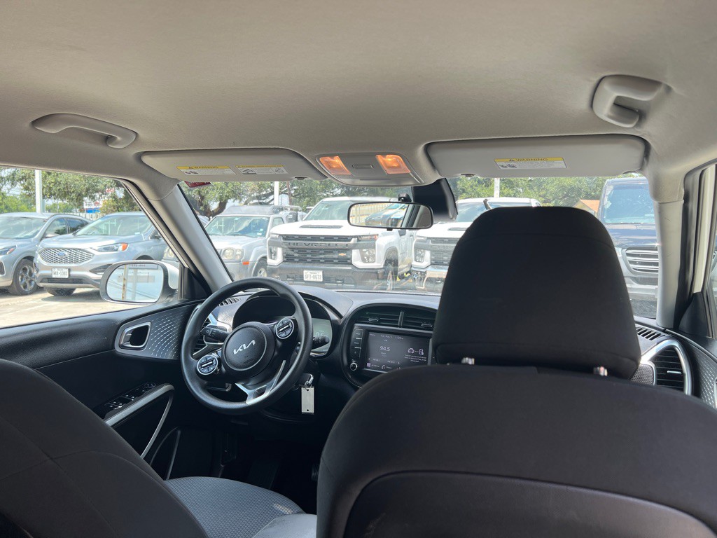 2023 Kia Soul Image 16