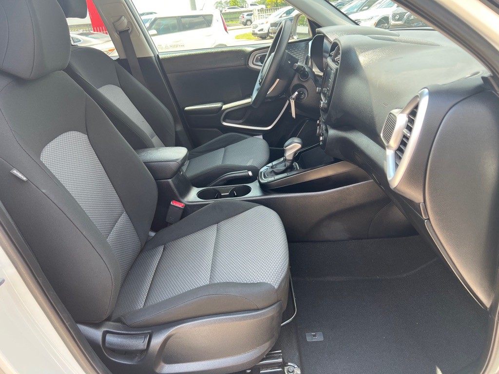 2023 Kia Soul Image 18