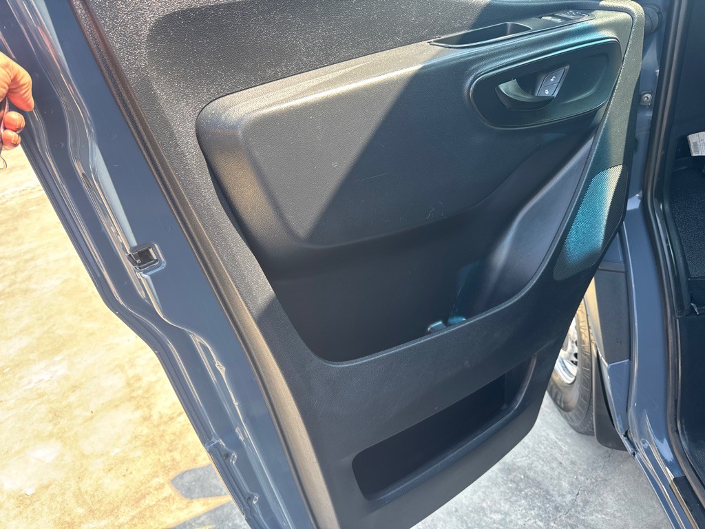 2019 Mercedes-Benz Sprinter Image 11