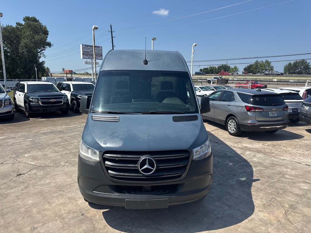 2019 Mercedes-Benz Sprinter Image 3