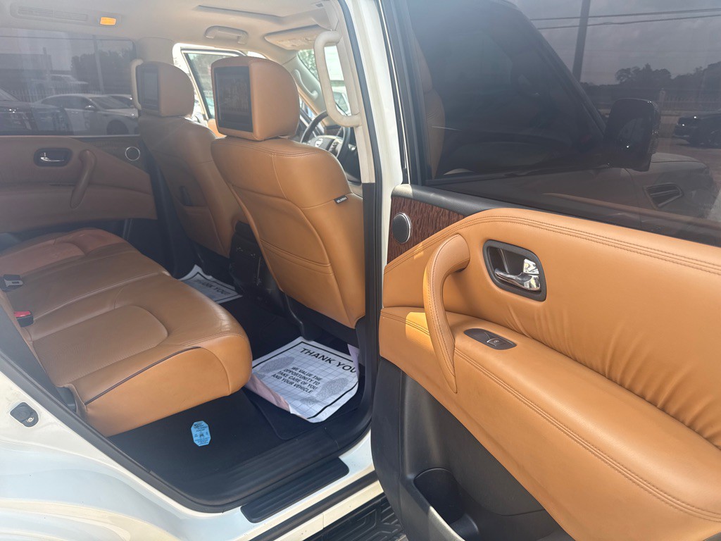 2018 Nissan Armada Image 15