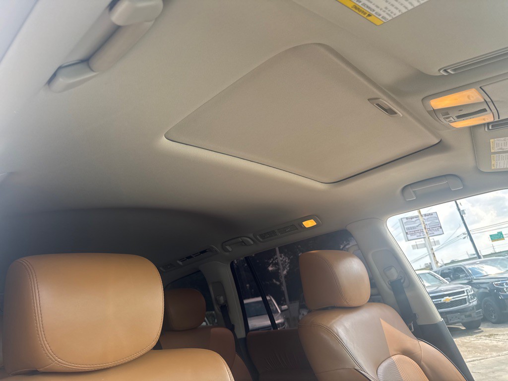 2018 Nissan Armada Image 20