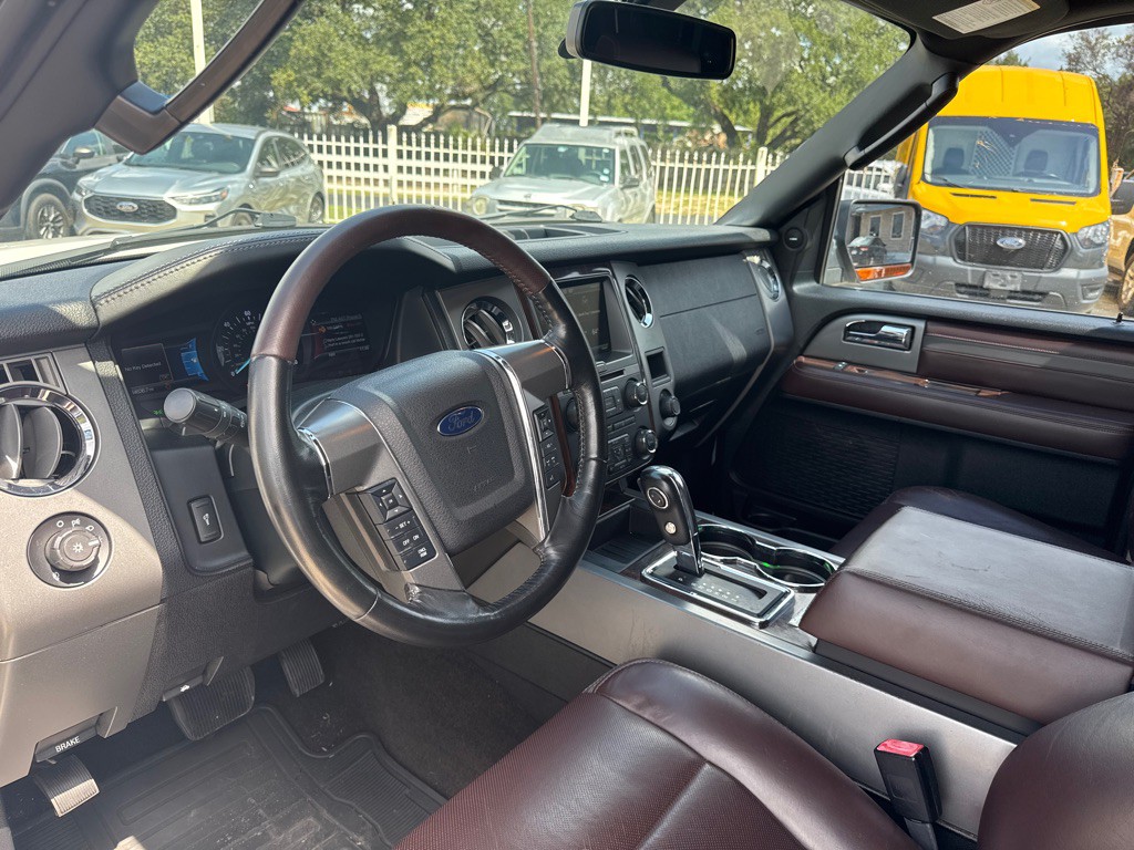 2015 Ford Expedition Image 9