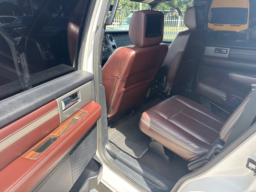 2015 Ford Expedition Image 10